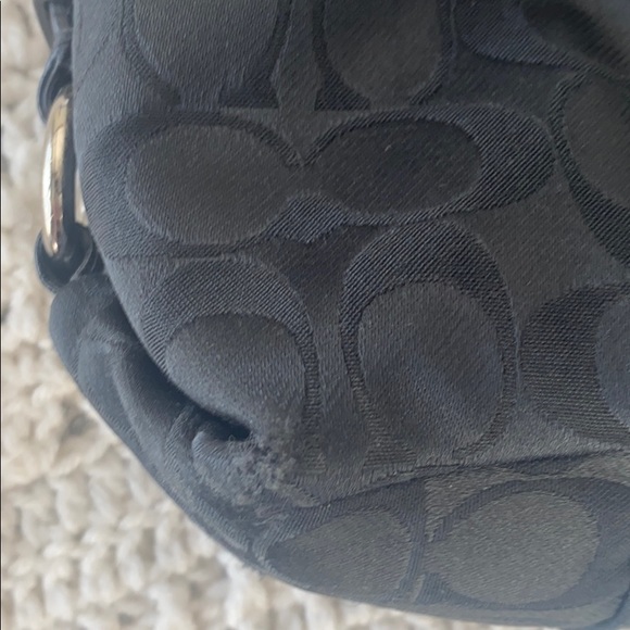 Authentic black Coach purse in GUC. - Picture 6 of 7